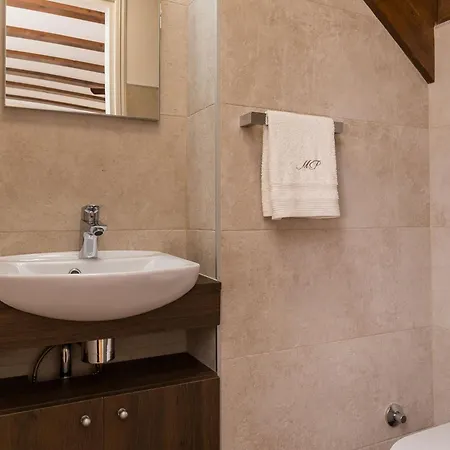 דירה Maru Prestige - Comfort Duplex Two Bedroom