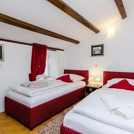 Maru Prestige - Comfort Duplex Two Bedroom דוברובניק