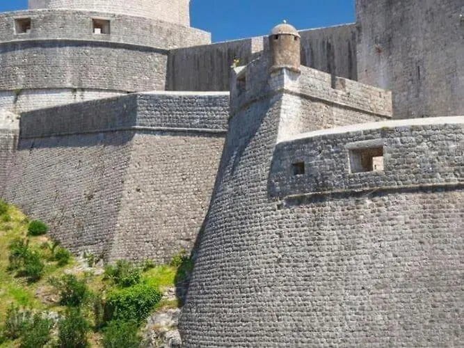 Maru Prestige - Comfort Duplex Two Bedroom Apartman