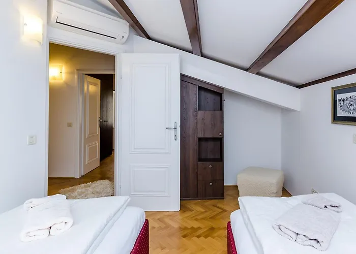 Maru Prestige - Comfort Duplex Two Bedroom Apartman *