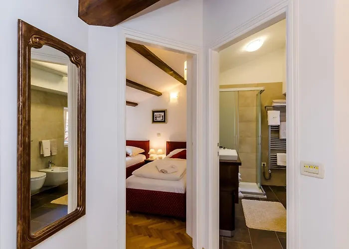 Maru Prestige - Comfort Duplex Two Bedroom Apartman