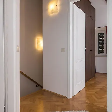 Maru Prestige - Comfort Duplex Two Bedroom דוברובניק