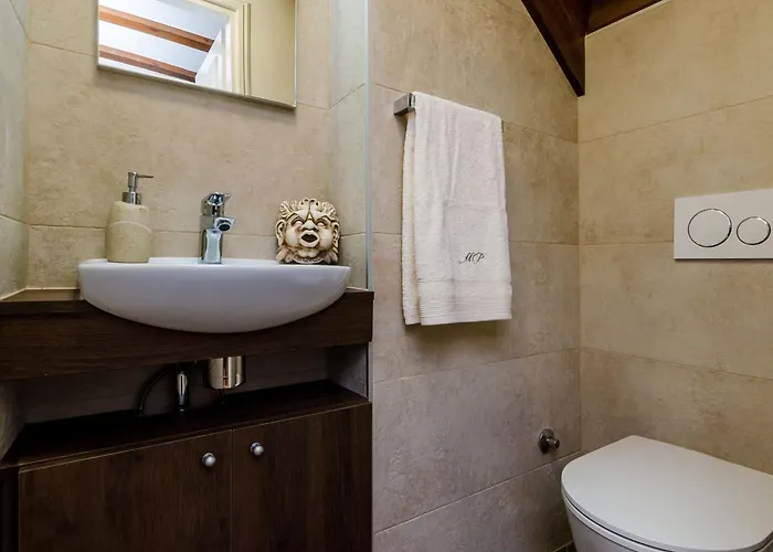 Apartment Maru Prestige - Comfort Duplex Two Bedroom